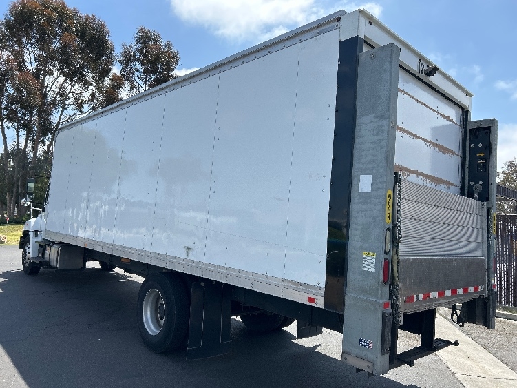 2020 Hino 338 in Torrance, CA — photo 6