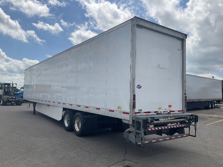 2021 Utility Trailer in Cincinnati, OH — photo 3