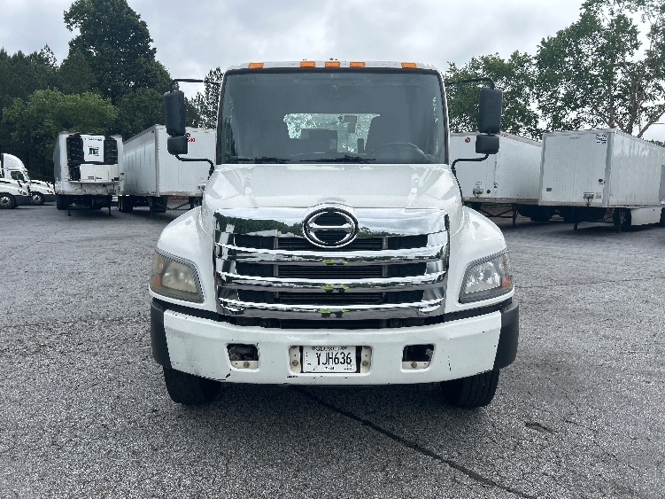 2020 Hino 338 in Duluth, GA — photo 2