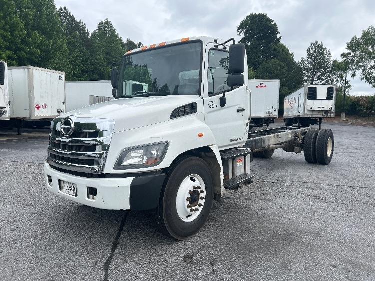 2020 Hino 338 in Duluth, GA — photo 3