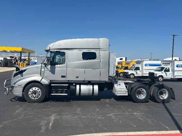 2020 Volvo in Lowell, AR — photo 4