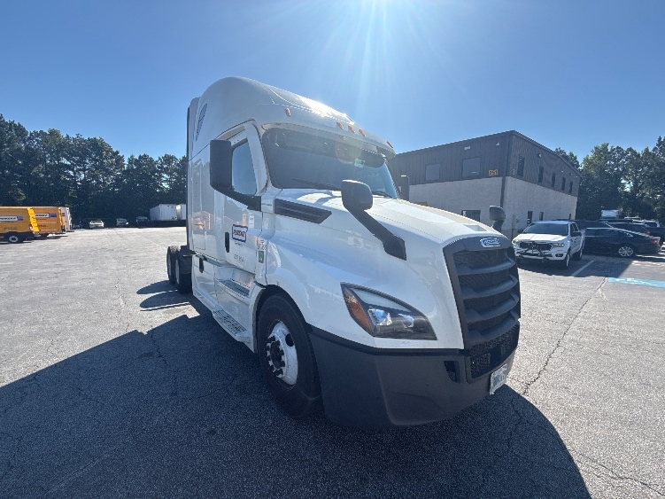2021 Freightliner Cascadia