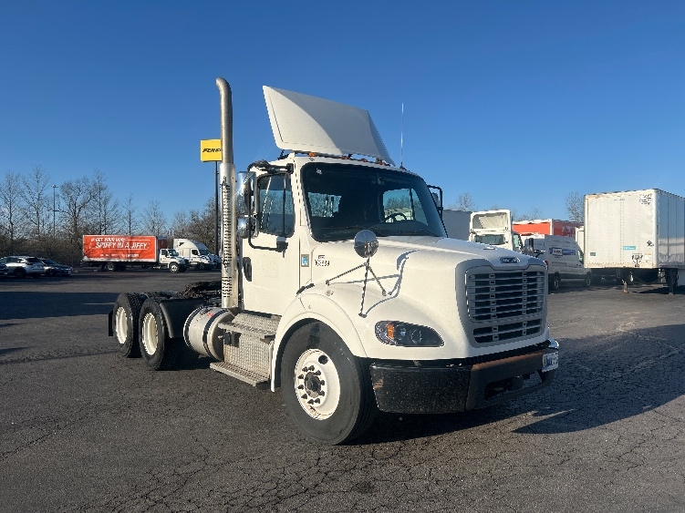 2020 Freightliner M2 112