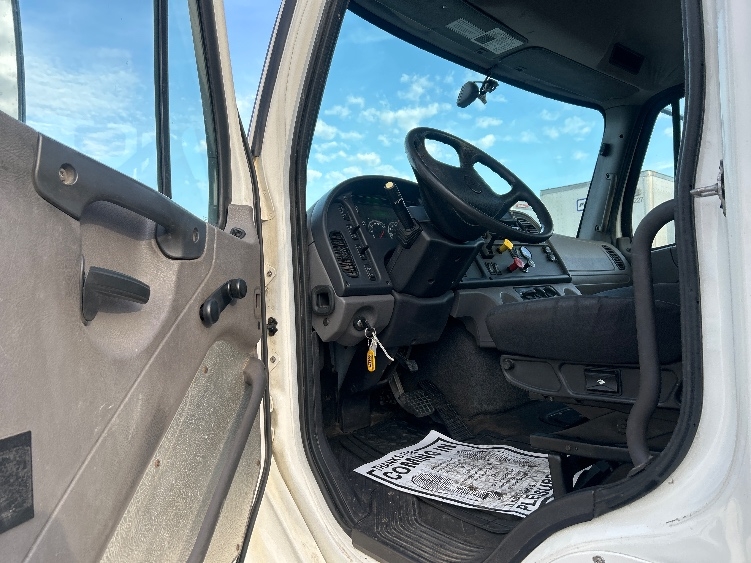 2020 Freightliner M2 112 in Akron, OH — photo 9