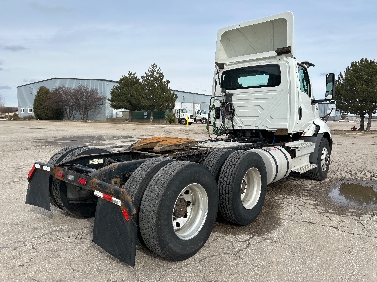 2020 International RH in Lansing, MI — photo 7