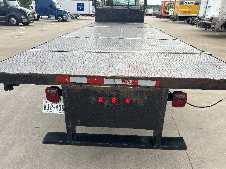 2020 Freightliner eM2 in Dallas, TX — photo 10