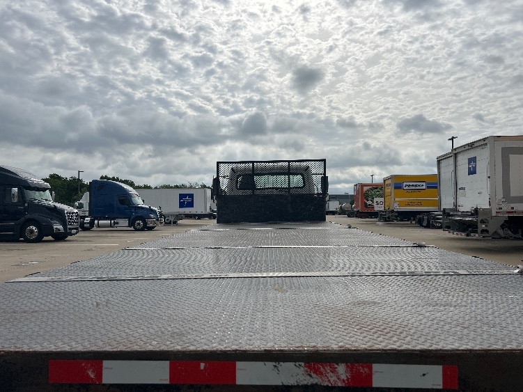 2020 Freightliner eM2 in Dallas, TX — photo 8