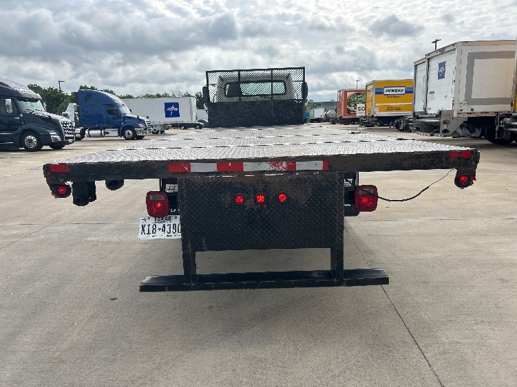 2020 Freightliner eM2 in Dallas, TX — photo 9