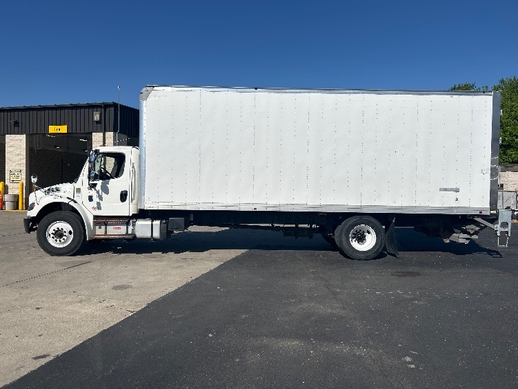 2020 Freightliner eM2 in Indianapolis, IN — photo 4