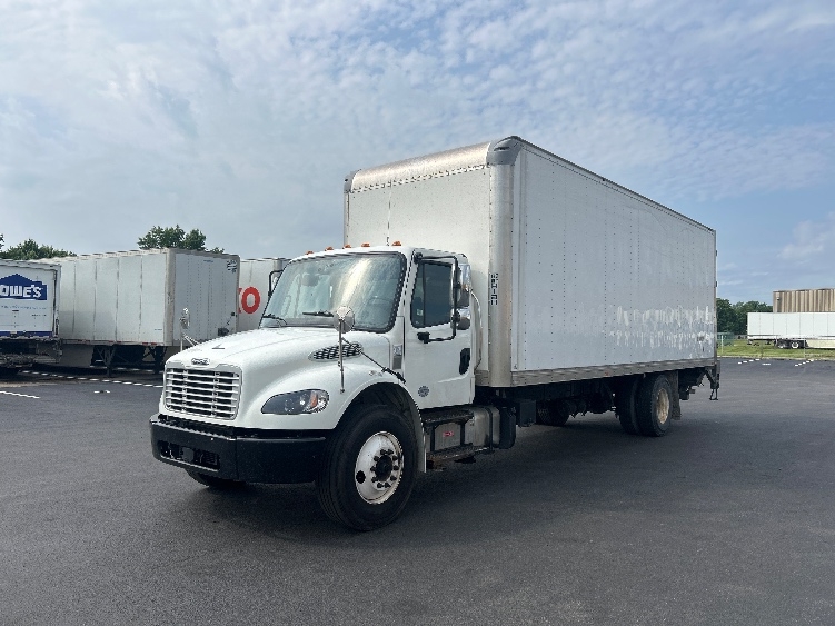 2020 Freightliner eM2 in Louisville, KY — photo 3
