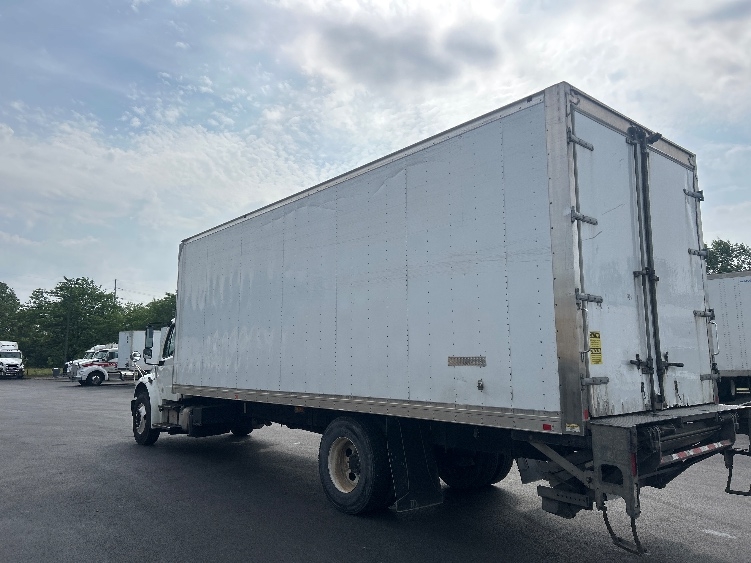 2020 Freightliner eM2 in Louisville, KY — photo 6