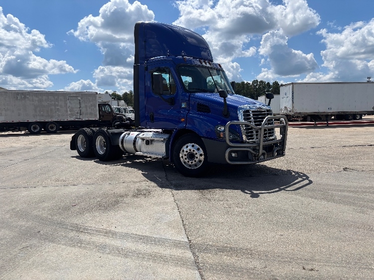 2020 Freightliner Cascadia