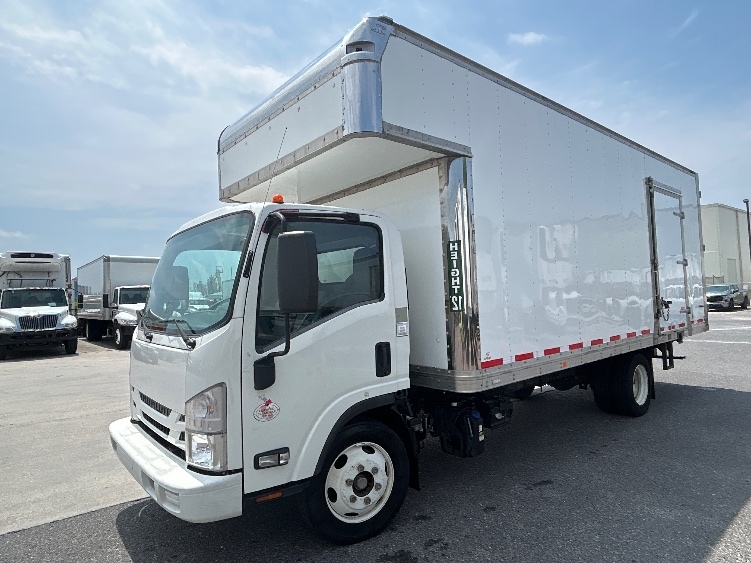 2020 Isuzu NRR in Harahan, LA — photo 3