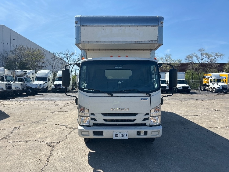 2020 Isuzu NRR in Chicago (Melrose Park), IL — photo 2