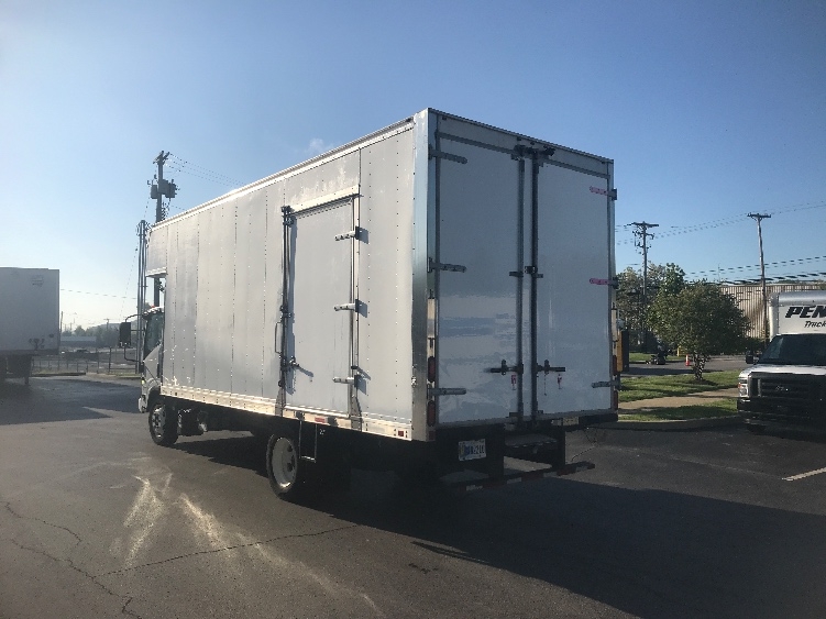 2020 Isuzu NRR in Akron, OH — photo 6