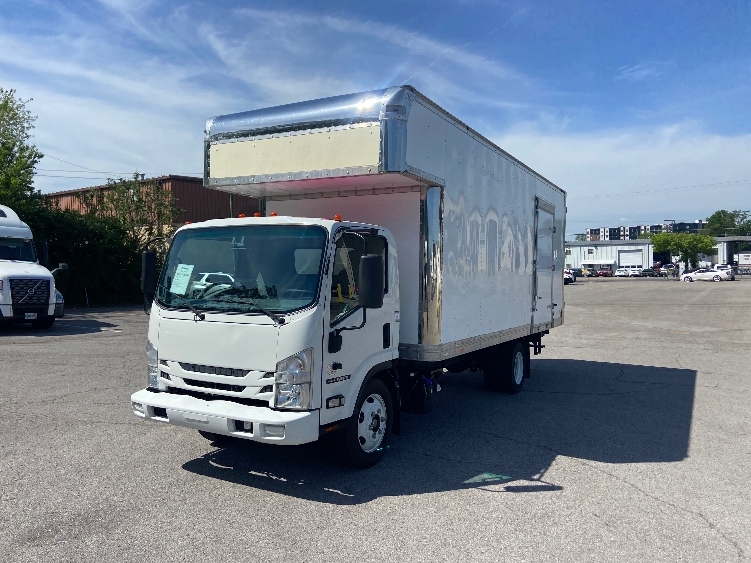 2020 Isuzu NRR in Nashville (Mount Juliet), TN — photo 3