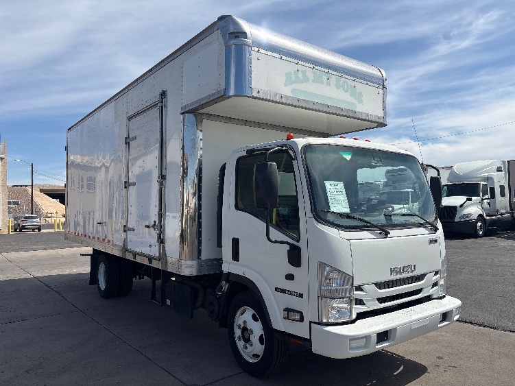 2020 Isuzu NRR