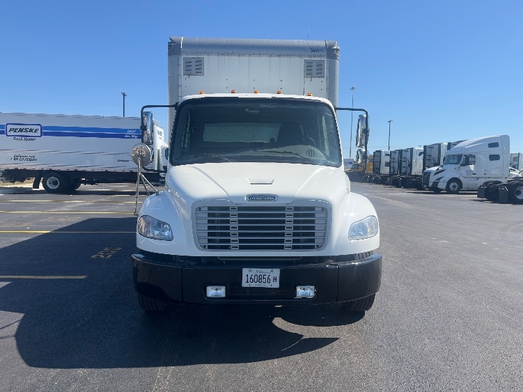 2020 Freightliner M2 106 in Chicago (Melrose Park), IL — photo 2