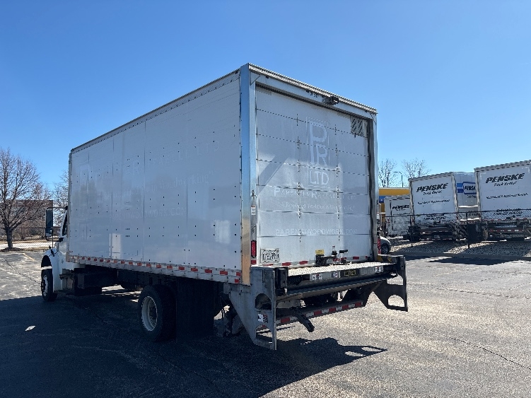 2020 Freightliner M2 106 in Chicago (Melrose Park), IL — photo 6