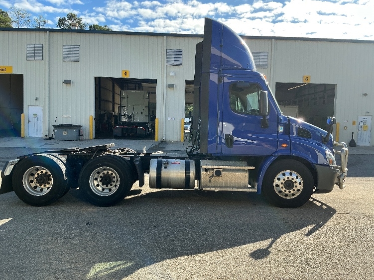 2020 Freightliner in Prince George, VA — photo 8