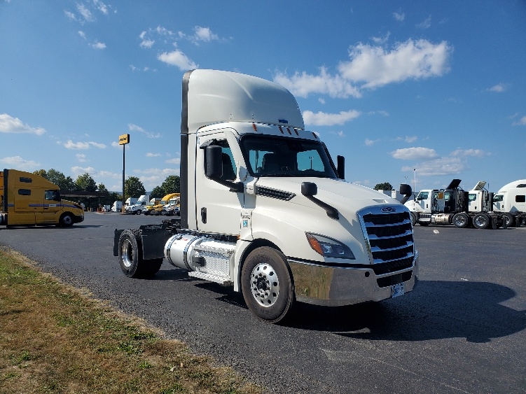 2020 Freightliner Cascadia in White Deer, PA