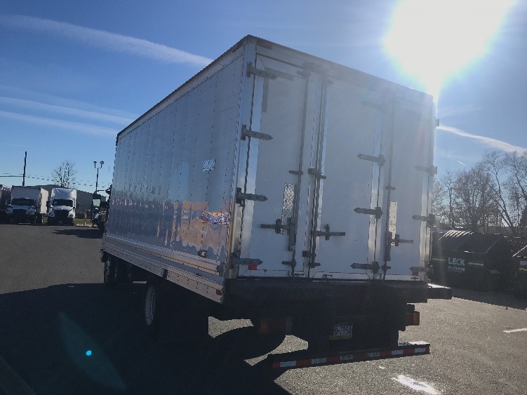 2020 Isuzu NRR in Bensalem, PA — photo 6