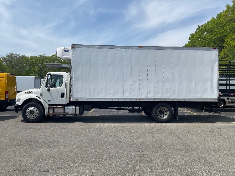 2020 Freightliner M2 106 in Braintree, MA — photo 4