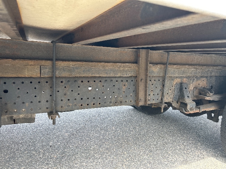 2020 Isuzu NRR in Fitchburg, MA — photo 5