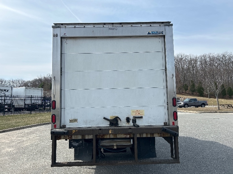 2020 Isuzu NRR in Fitchburg, MA — photo 7