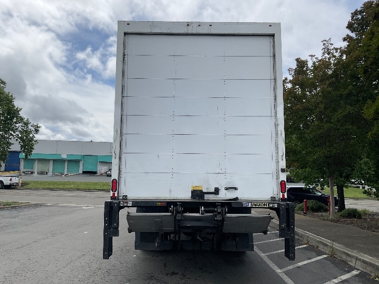 2020 Hino 268 in West Sacramento, CA — photo 7