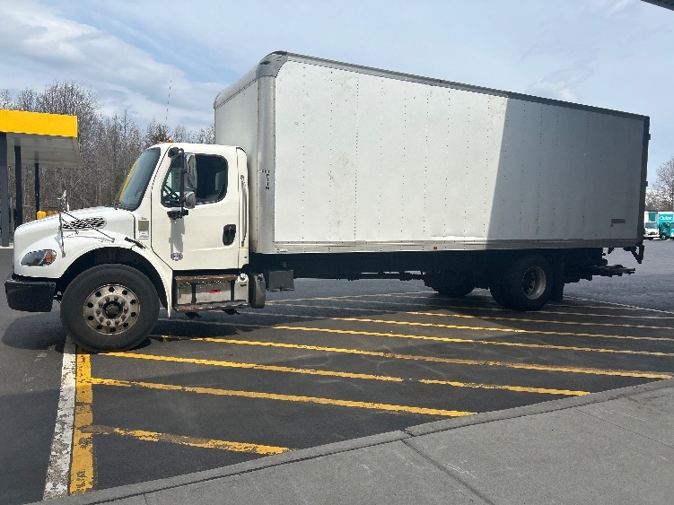 2020 Freightliner eM2 in Cranbury, NJ — photo 4