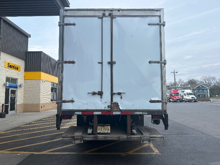 2020 Freightliner eM2 in Cranbury, NJ — photo 7