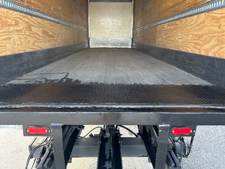2020 Freightliner eM2 in Hammond, LA — photo 10
