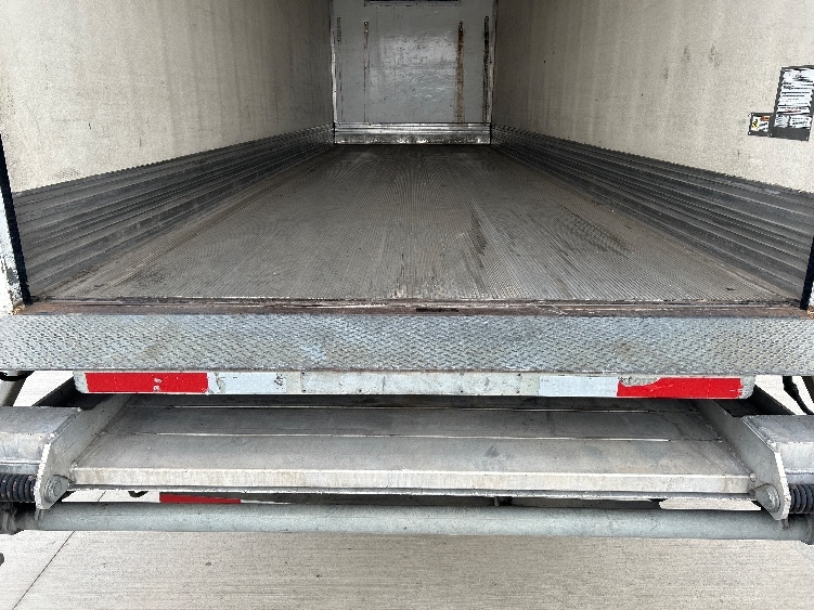 2020 Freightliner M2 106 in Katy, TX — photo 10