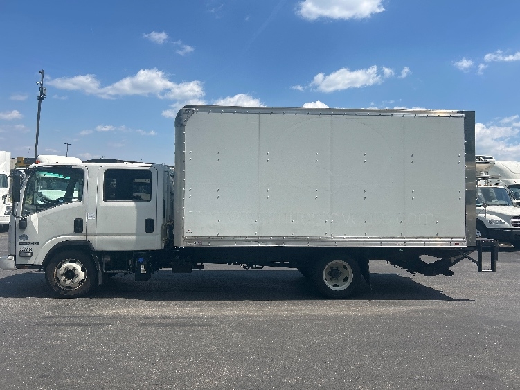 2020 Isuzu NQR in Jessup, MD — photo 4