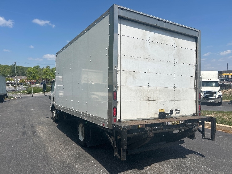 2020 Isuzu NQR in Jessup, MD — photo 6
