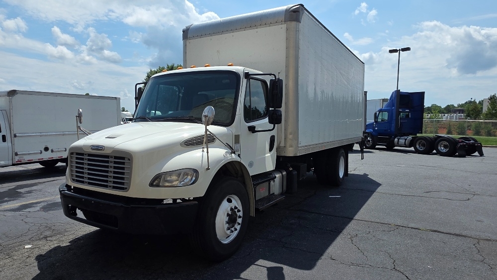 2020 Freightliner eM2 in Concord, NC — photo 3