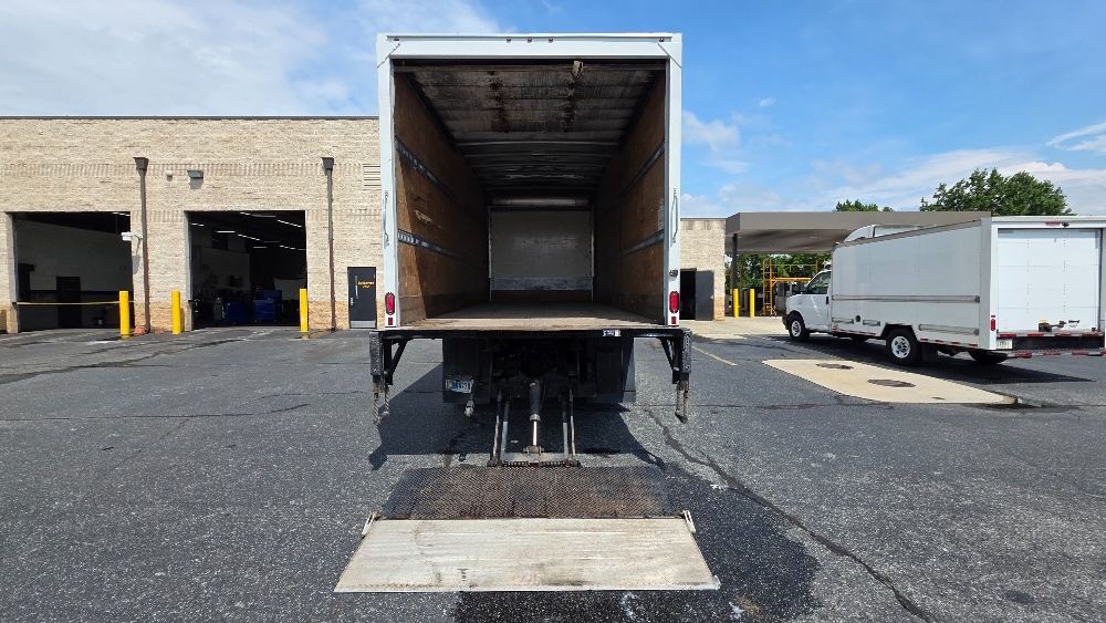 2020 Freightliner eM2 in Concord, NC — photo 9