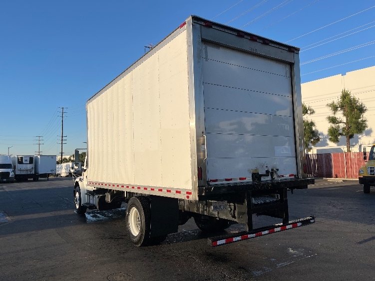 2020 Freightliner M2 106 in Torrance, CA — photo 6