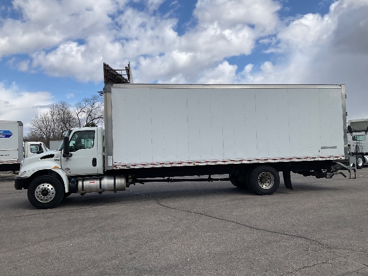 2020 International MV in Romulus, MI — photo 4