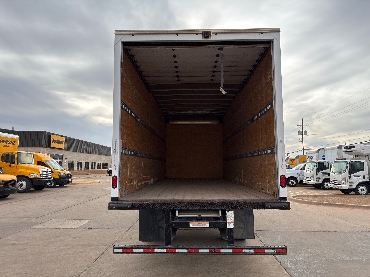 2020 Freightliner M2 106 in Lubbock, TX — photo 8
