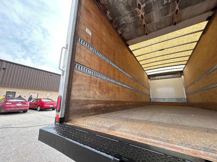 2020 International MV in Warren, MI — photo 10