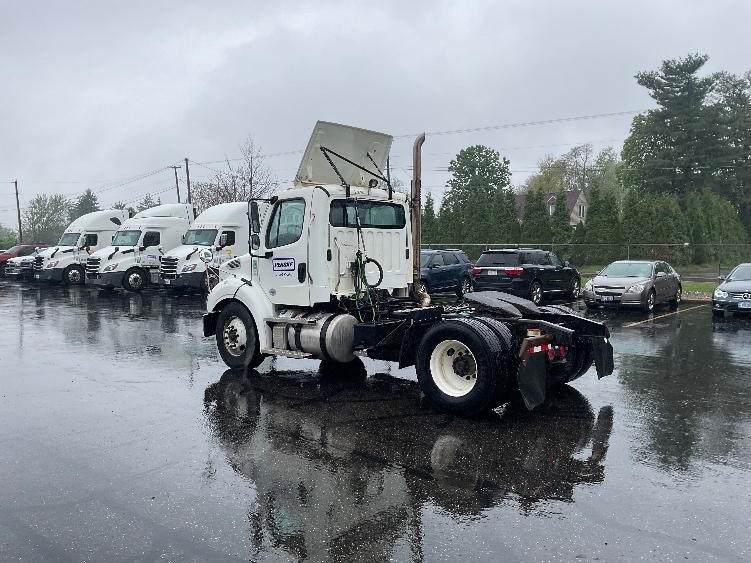 2020 Freightliner M2 112 in Canton, OH — photo 5