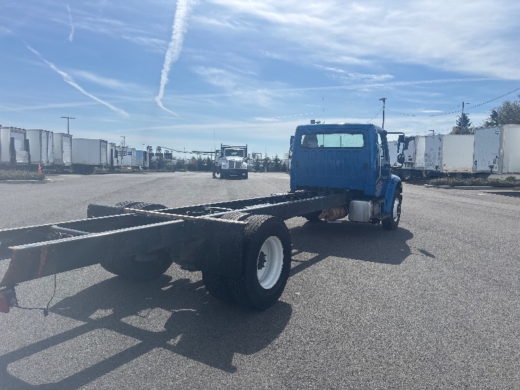 2020 Freightliner eM2 in Everett, WA — photo 7