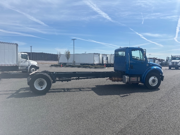 2020 Freightliner eM2 in Everett, WA — photo 8