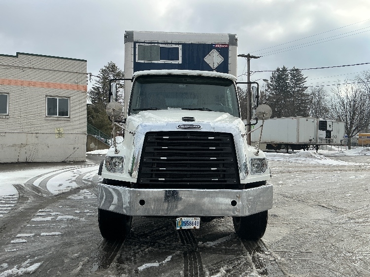 2021 Freightliner 114SD in Albany, NY — photo 2