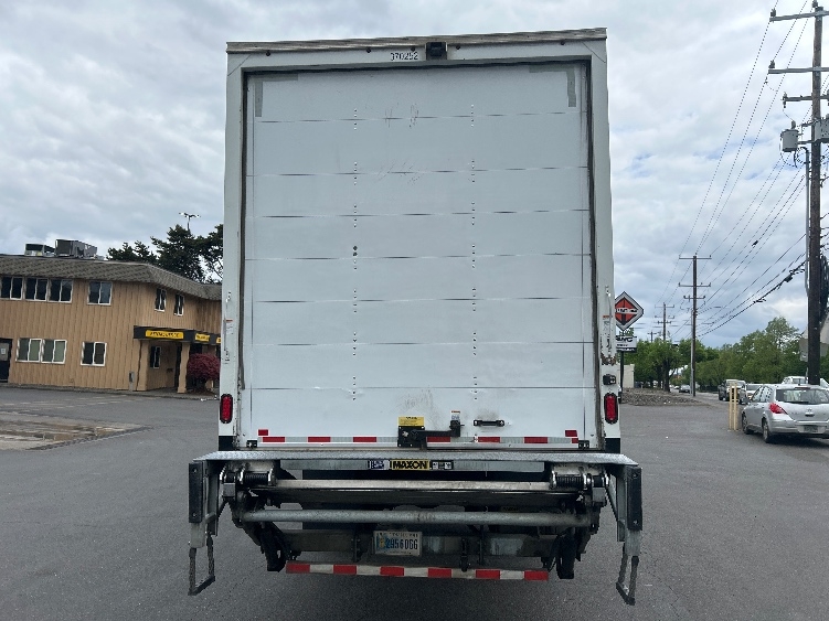 2021 Freightliner eM2 in Portland, OR — photo 7