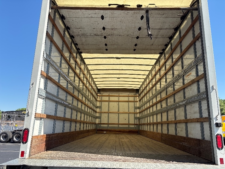 2021 International MV in Alexandria, VA — photo 8