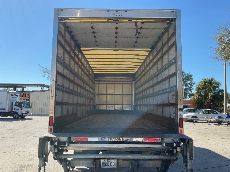 2021 International MV in Tampa, FL — photo 8