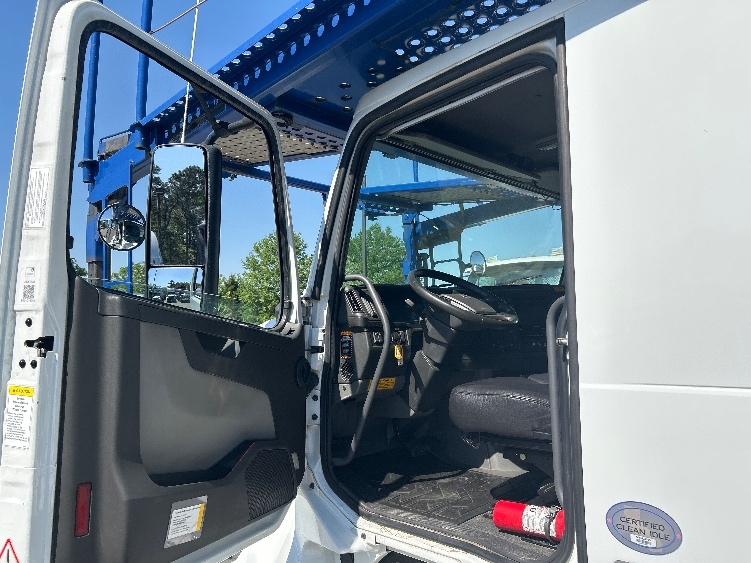 2020 Volvo in Prince George, VA — photo 9